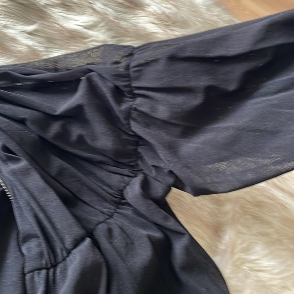 Top - Picture 4 of 5